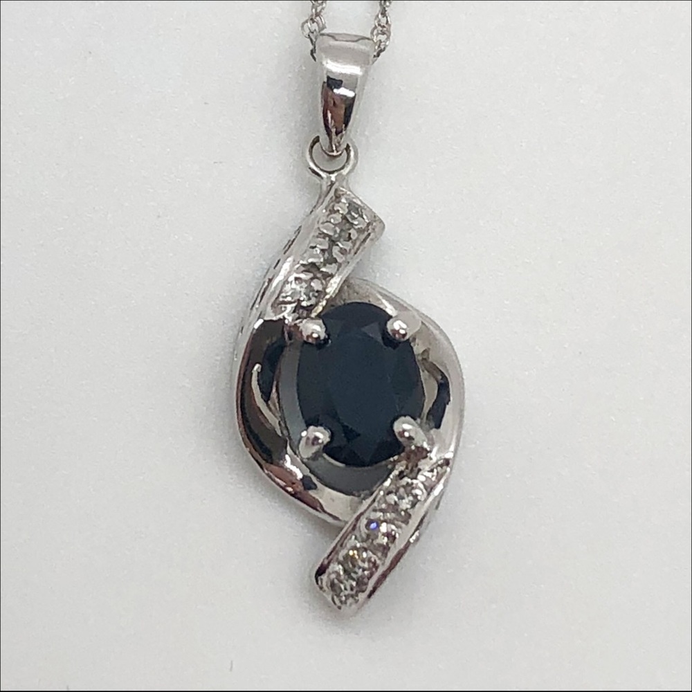 14k white gold blue sapphire and diamond pendant 14k chain necklace - Picture 3 of 10